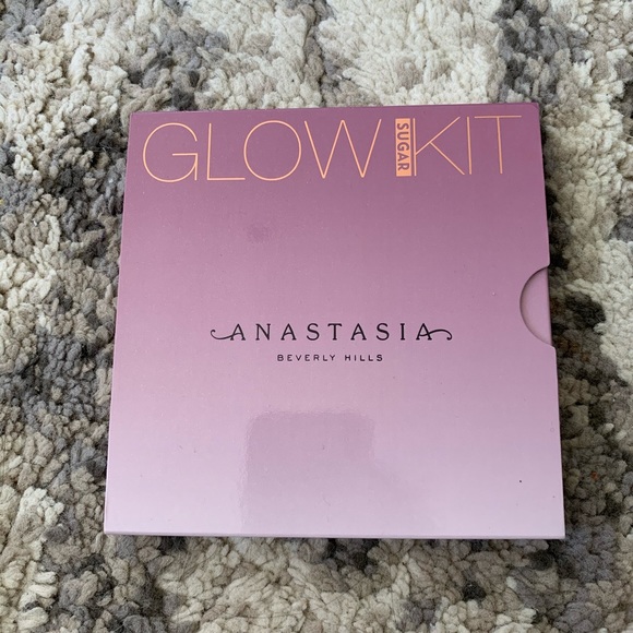 New glow kit sugar highlighter bronzer - Picture 2 of 6